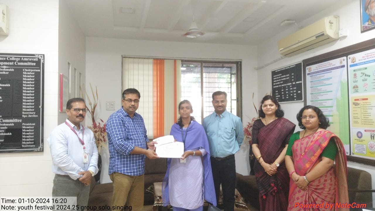 Prize distribution at the hands of Hon